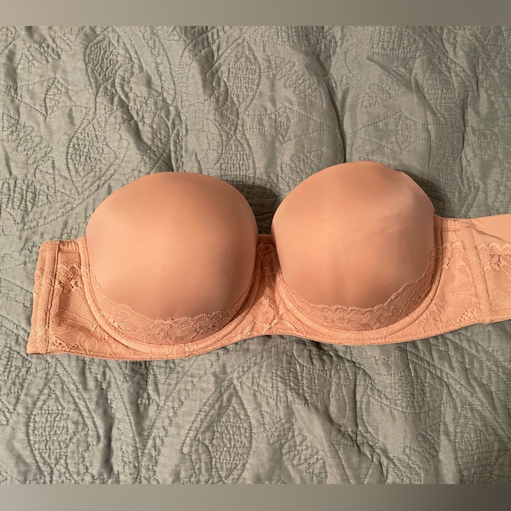 TORRID 42B strapless bra